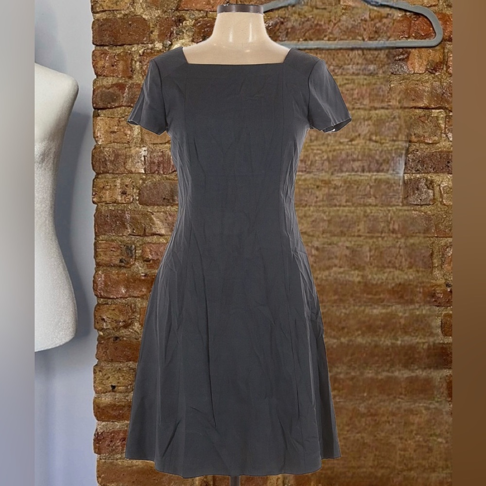 NWOT Theory Wool Dress